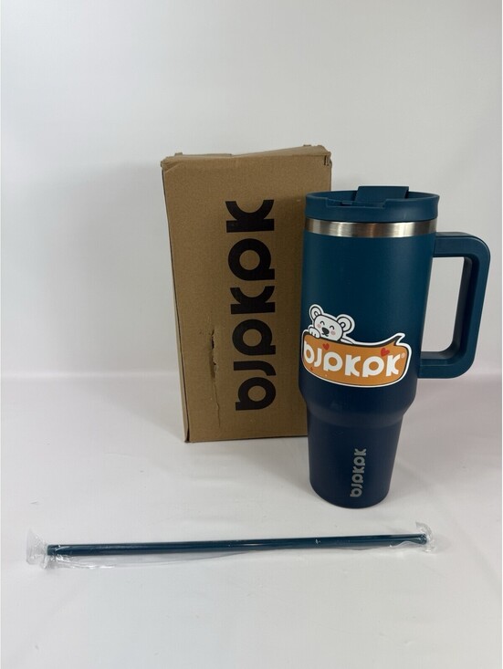 Other - BJPKPK 30oz Stainless Steel Insulated Tumbler with Handle Lid Straw Sky
